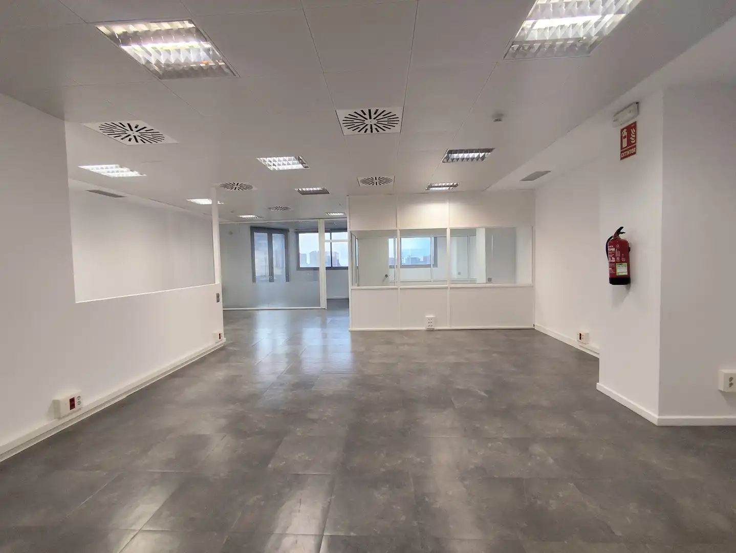 Oficina amb ascensor de lloguer a Avinguda de Cornellà, imagen 6
