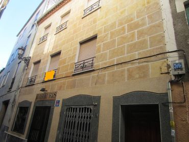 Mixto residencial en venta en Calle TORO