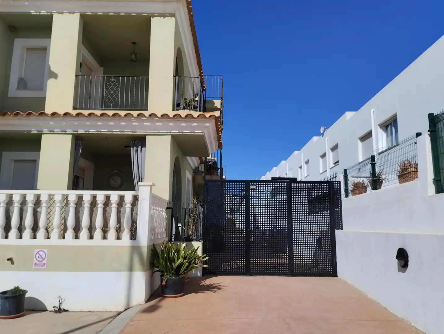 Vista exterior de Apartamento en venta en Cuevas del Almanzora con Terraza y Piscina comunitaria
