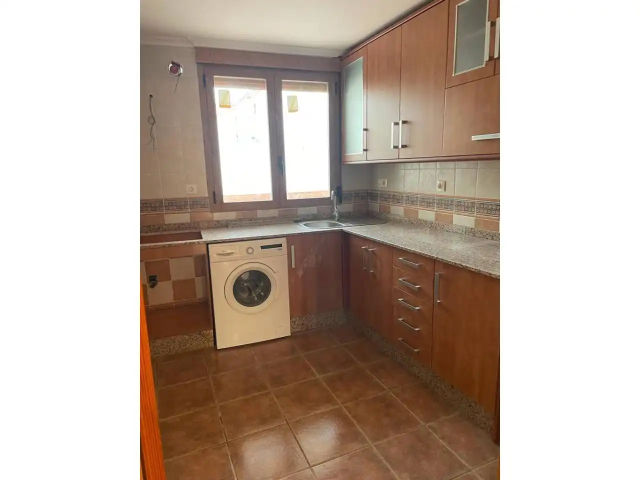 Kitchen of Houses for sale in Liétor  with Air Conditioner