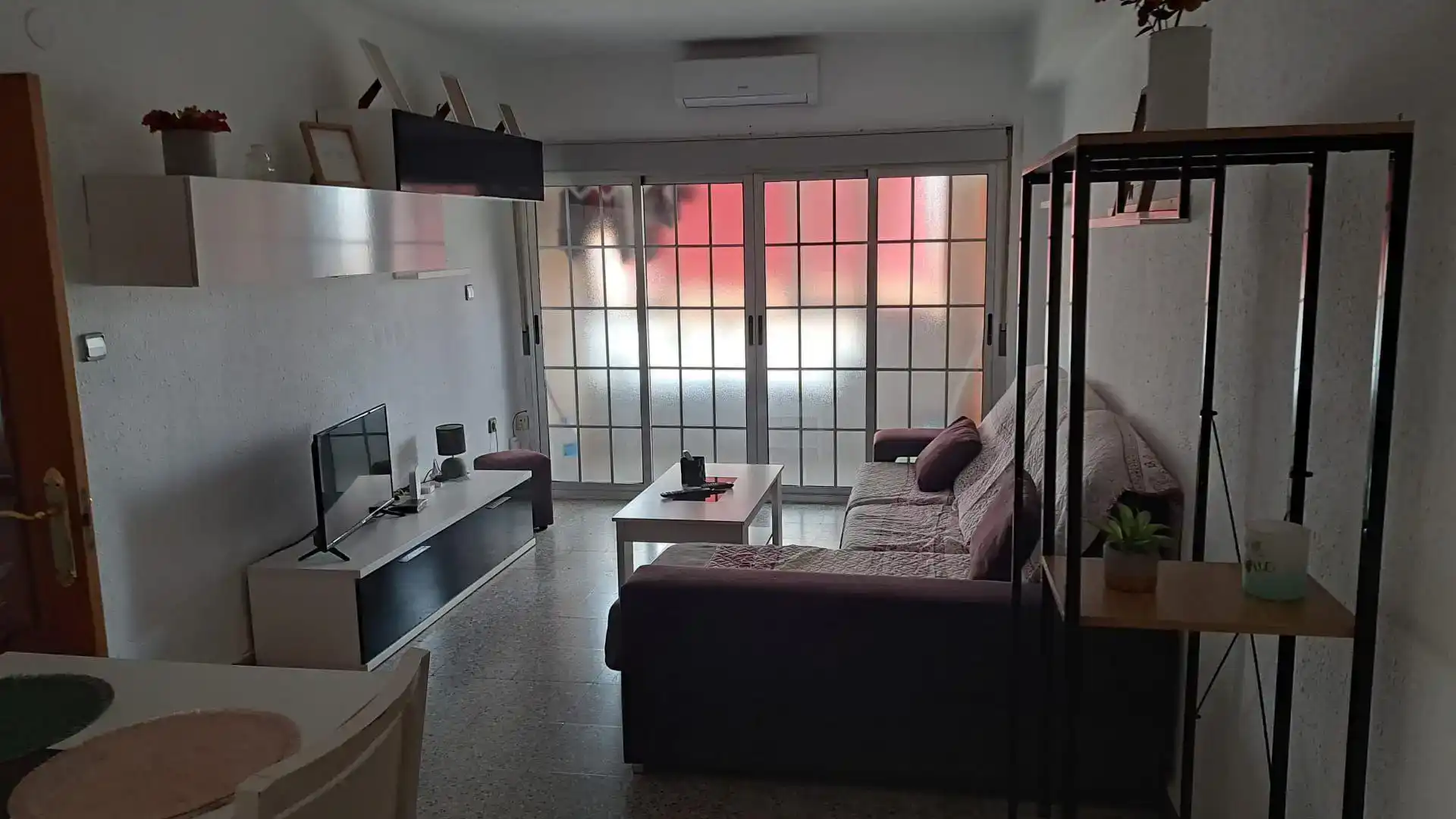 Sala d'estar de Pis de lloguer en Valencia amb Aire condicionat, Moblat i Forn