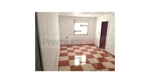 Foto 3 de Piso en venta en Calle Serra Nevada, Migjorn, Reus