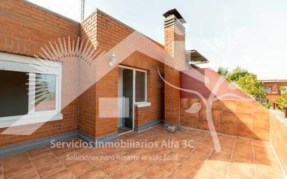 Exterior view of Single-family semi-detached for sale in San Sebastián de los Reyes  with Terrace