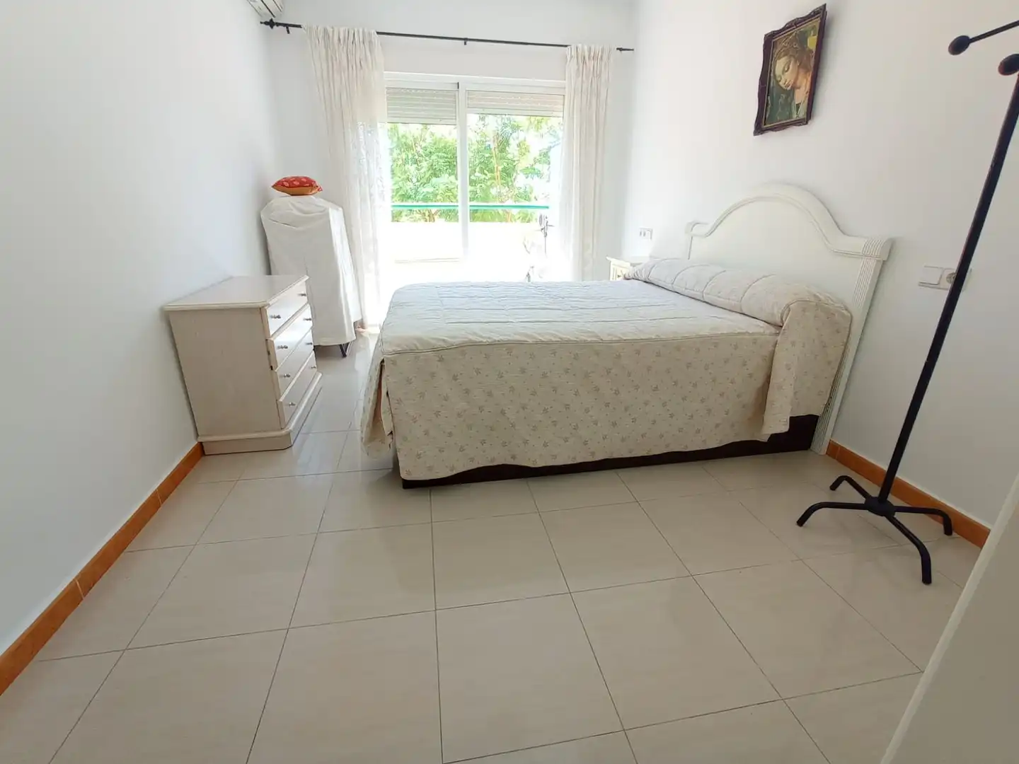 Schlafzimmer von Wohnung zur Miete in Fuengirola mit Klimaanlage, Möbliert und Waschmaschine