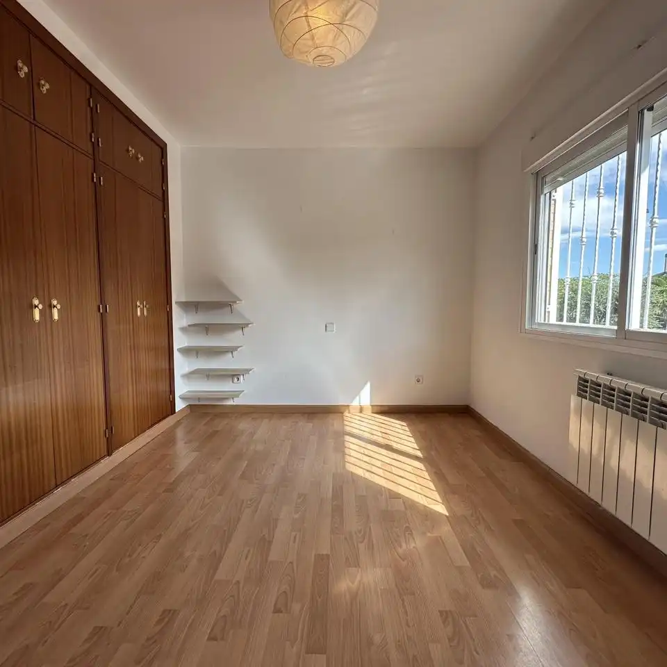 Casa aparellada amb piscina de lloguer a Calle San Martín, imagen 55