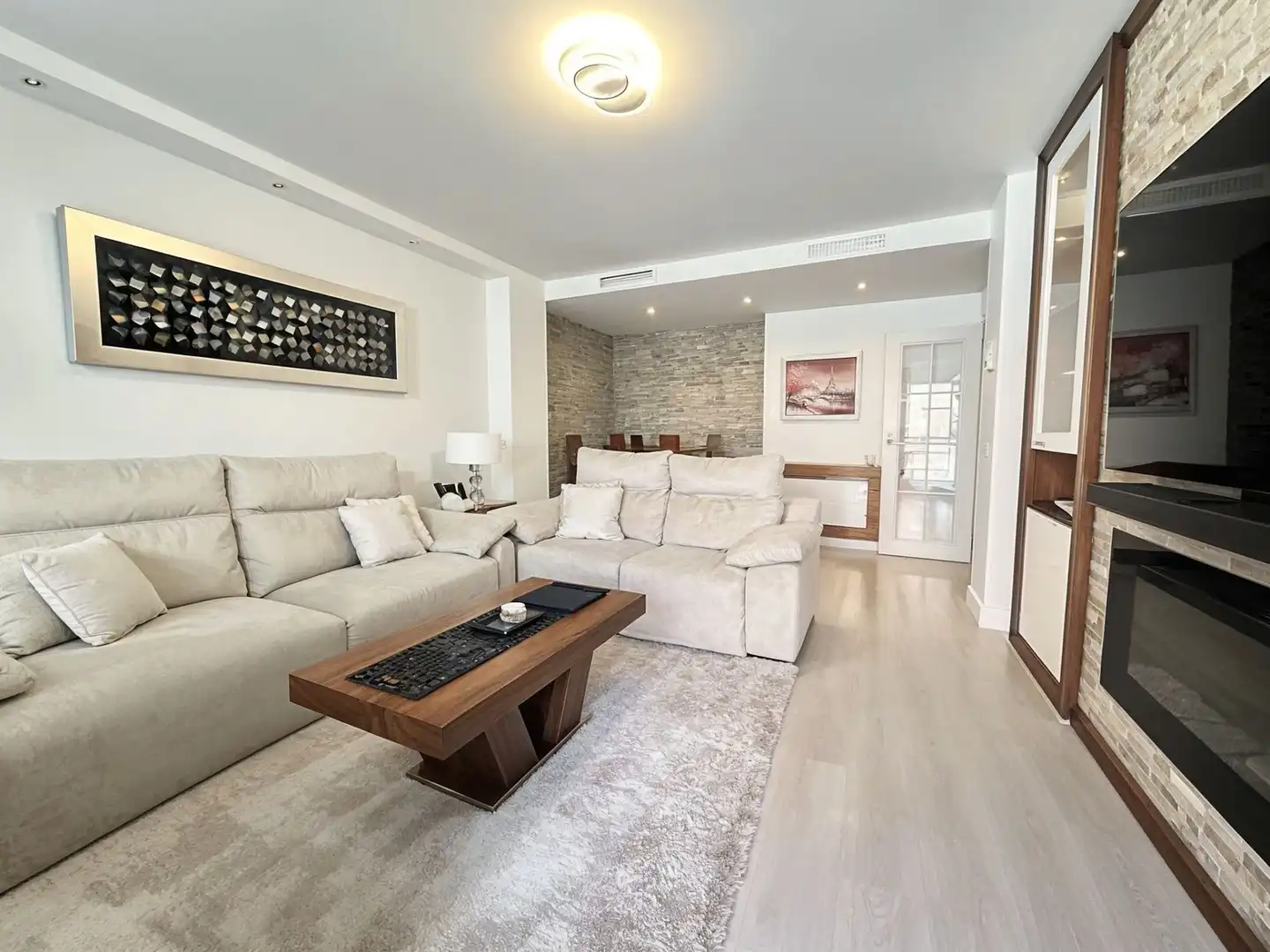 Living room of Flat for sale in Paracuellos de Jarama  with Air Conditioner, Heating and Terrace