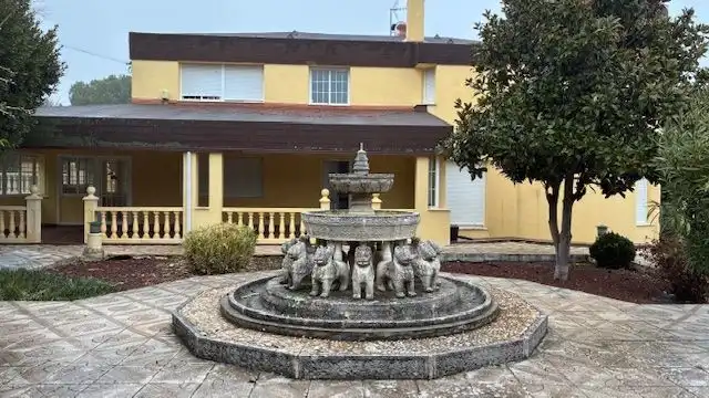 House with pool for sale in PUENTE CAÍDO, imagen 2