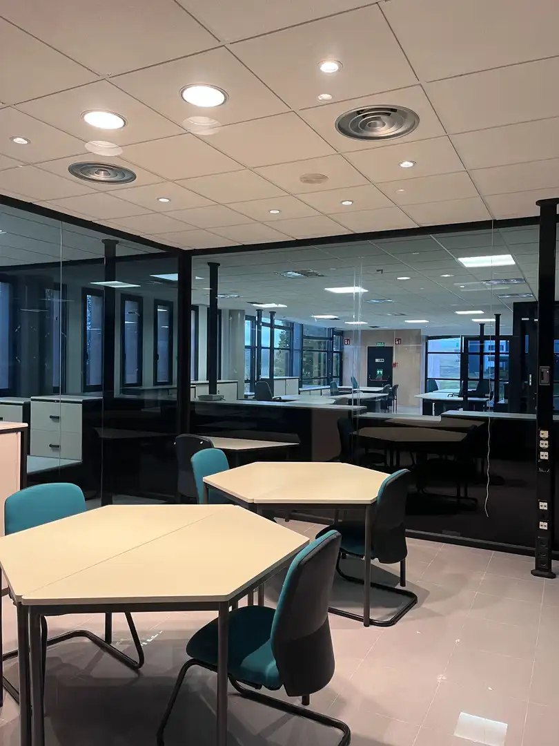 Oficina de alquiler en Vitoria - Gasteiz con Calefacción