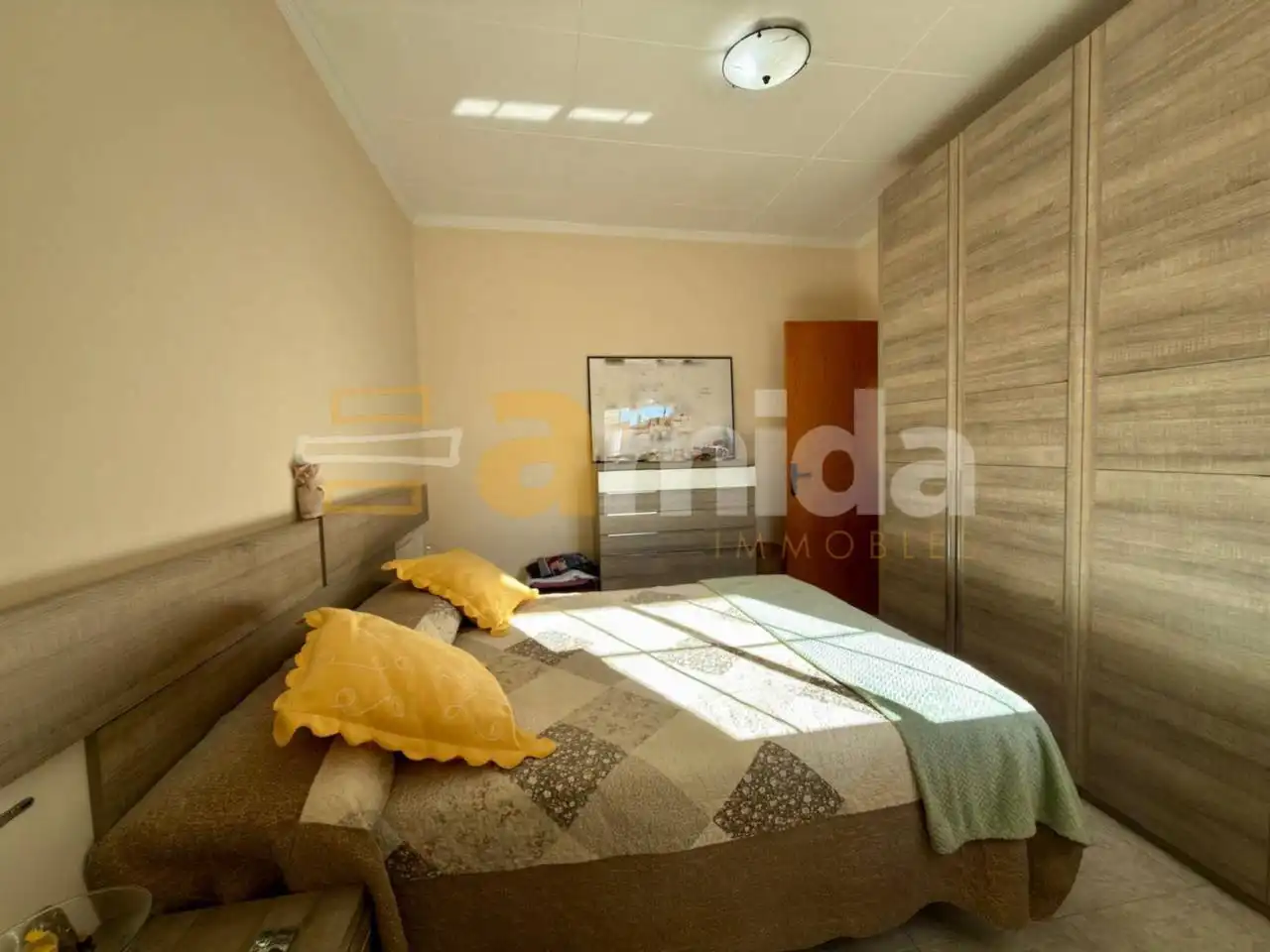 Dormitori de Casa o xalet en venda en Sabadell amb Aire condicionat, Calefacció i Terrassa
