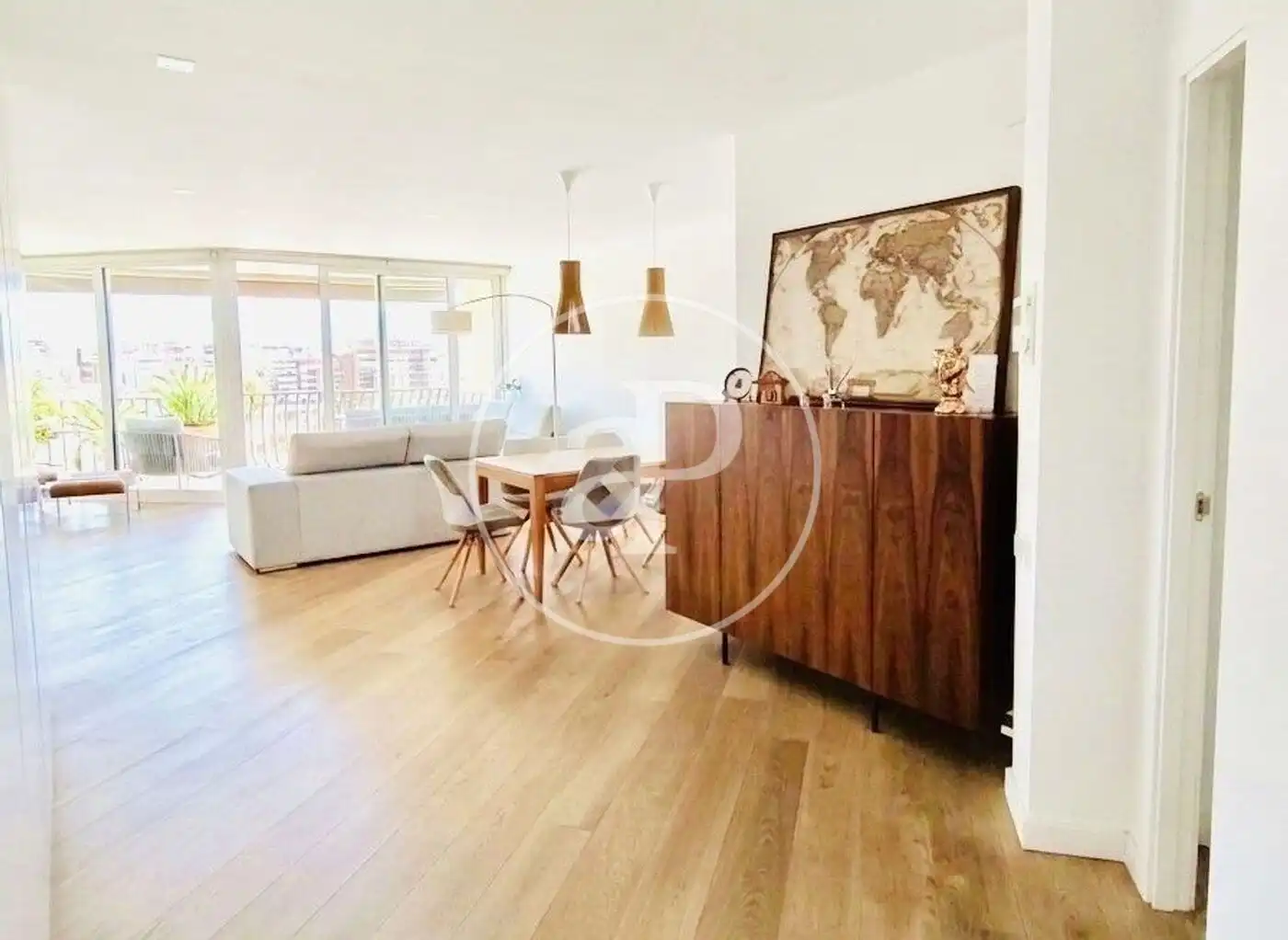 Living room of Flat for rent in Valencia  with Heating, Furnished and Balcony