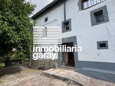 Casa en venda a Medina de Pomar