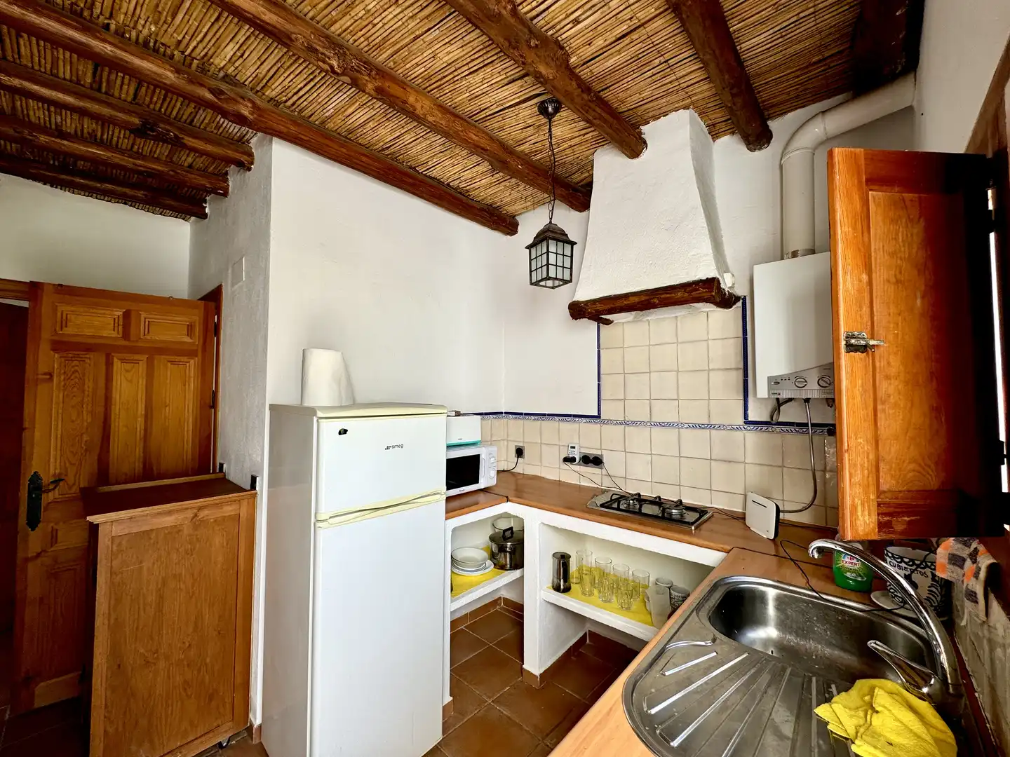 Cocina de Terreno en venta en Alpujarra de la Sierra