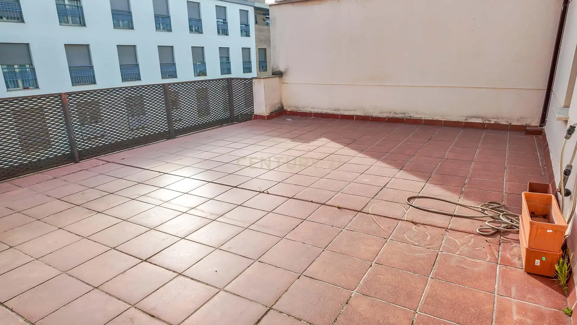 Terrasse von Maisonette zum Verkauf in Badajoz mit Klimaanlage, Abstellraum und Waschmaschine