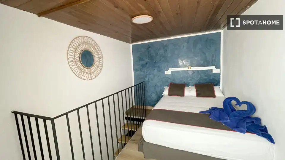 Room in Isleta