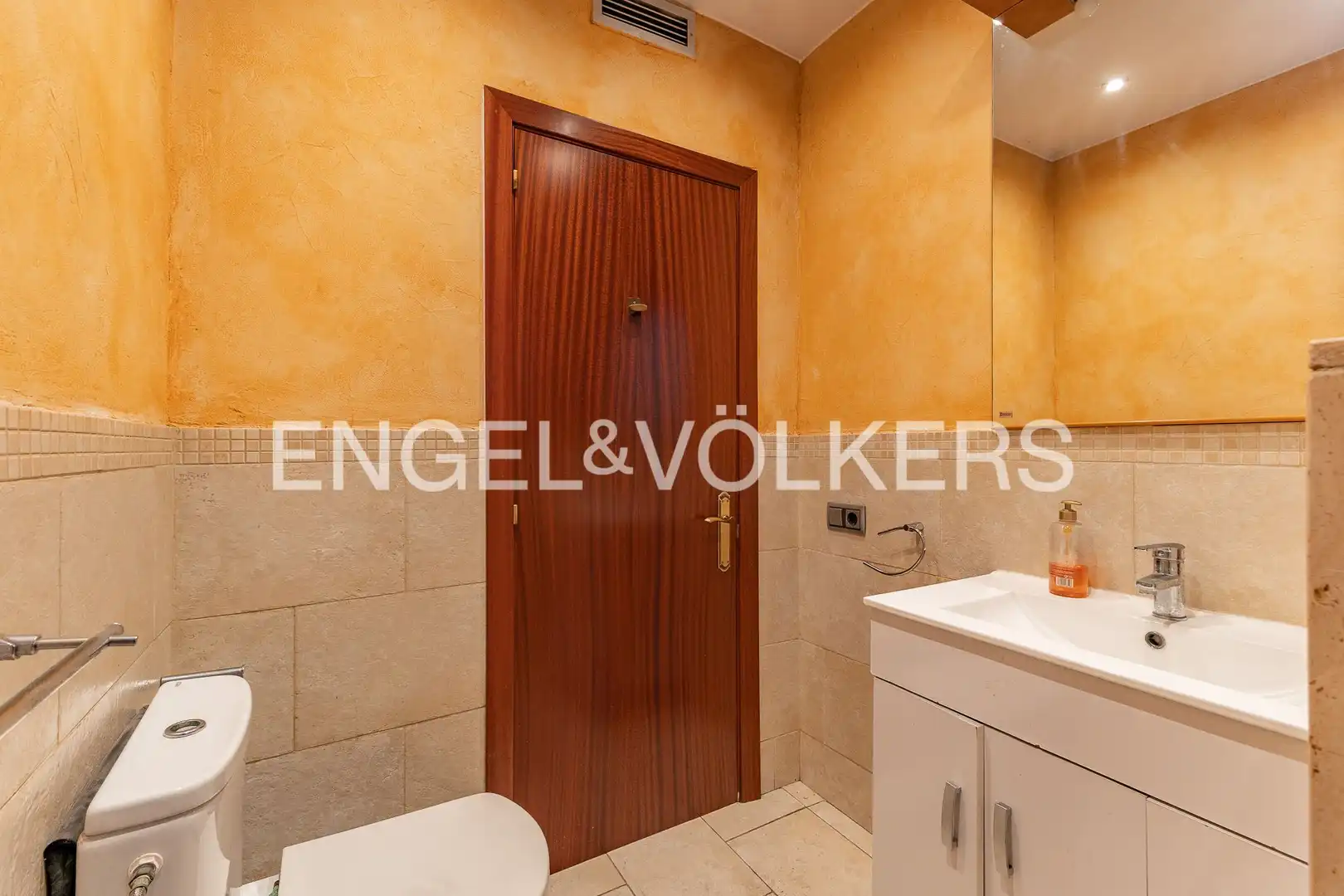Casa adosada en venta en Martorell, Barcelona