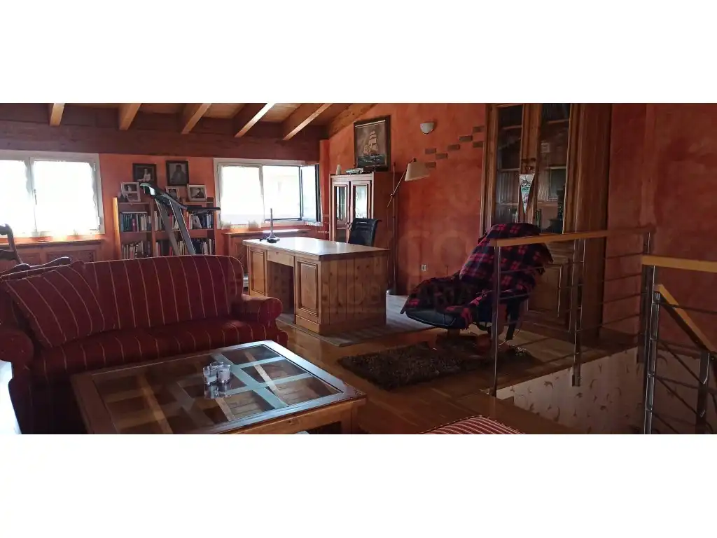 Sala de estar de Casa adosada en venta en Miranda de Ebro con Jardín privado y Piscina
