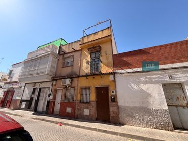 Casa en venda a Calle OFELIA NIETO
