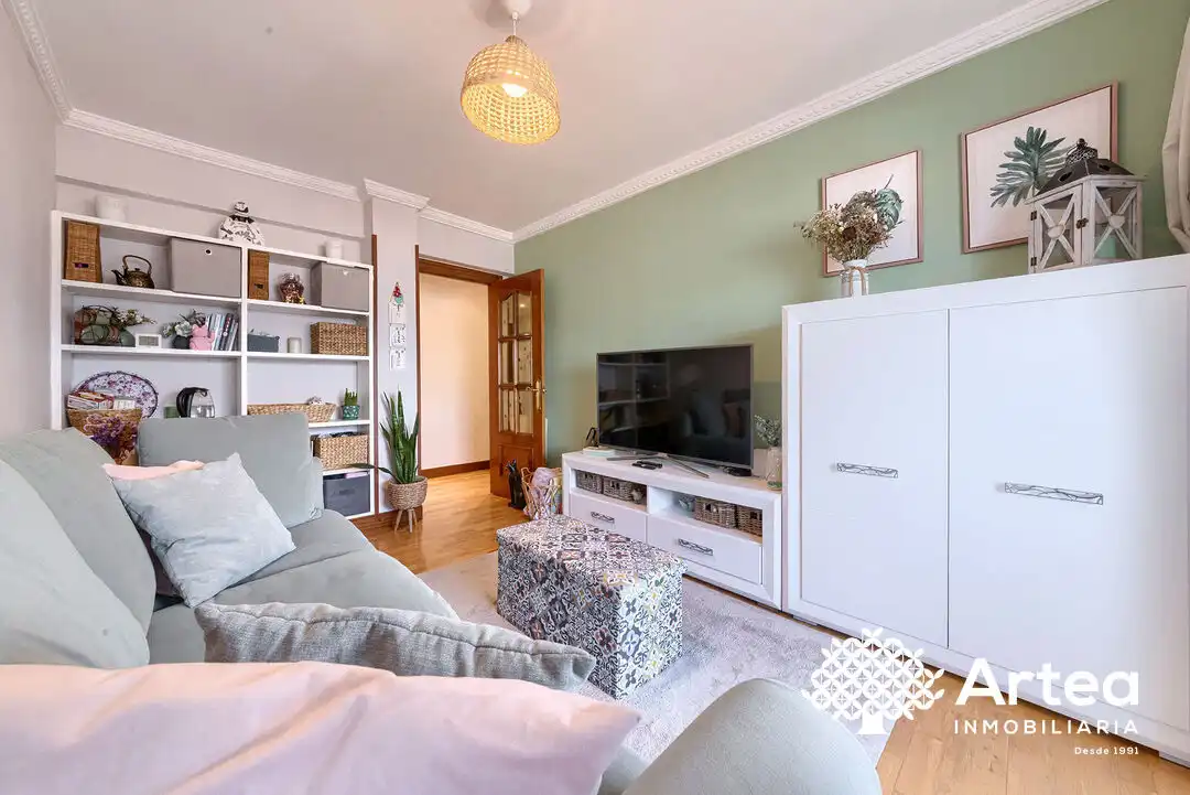 Flat with terrace for sale in Tutulu Kalea, imagen 6
