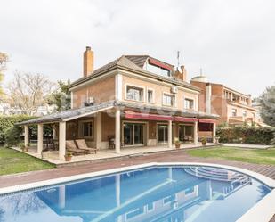 Jardí de Casa o xalet en venda en Esplugues de Llobregat amb Aire condicionat, Terrassa i Piscina