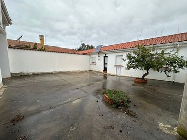 Villa in vendita a Don Benito