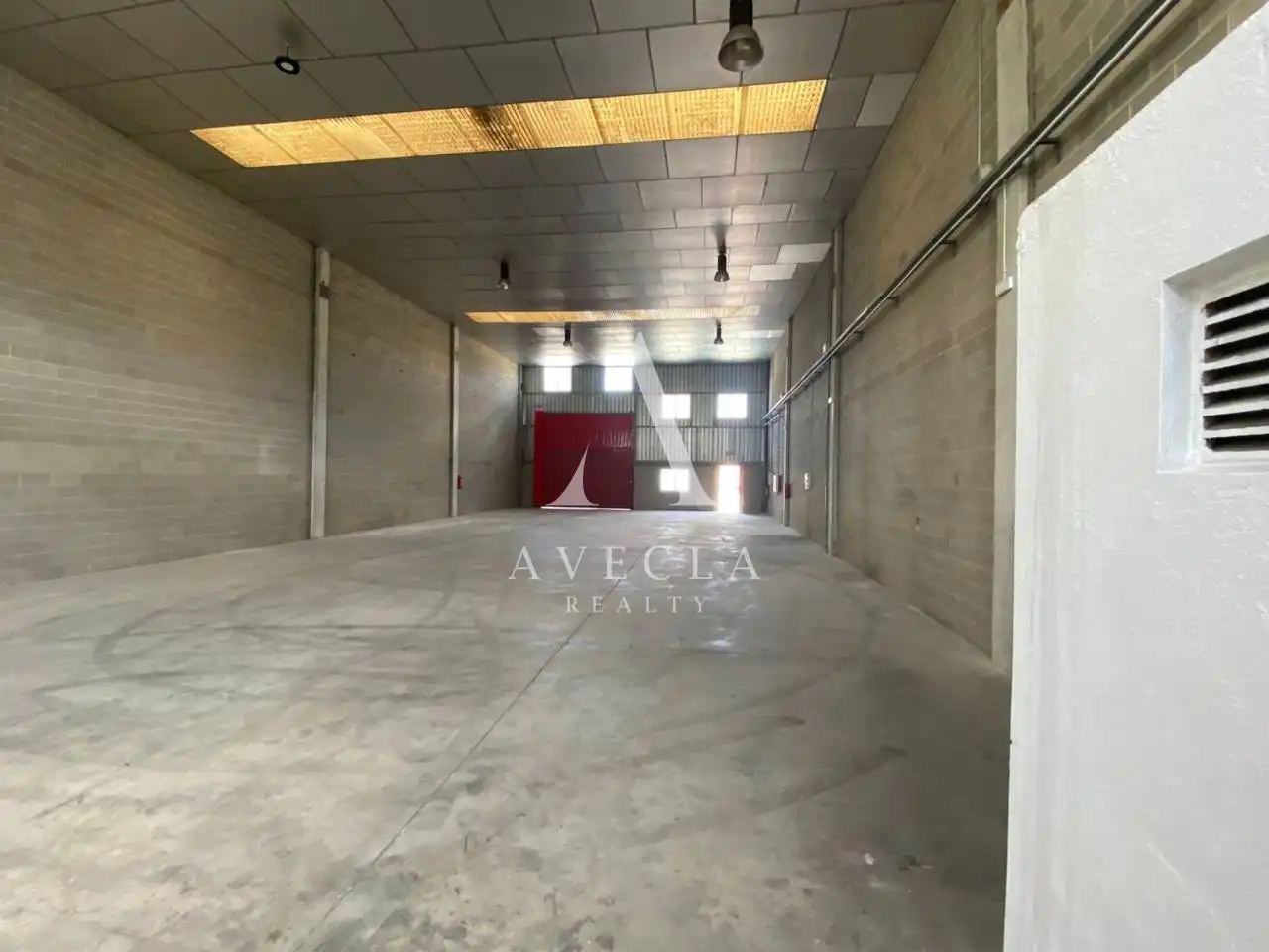 Nave industrial de alquiler en Bigues i Riells del Fai con Calefacción