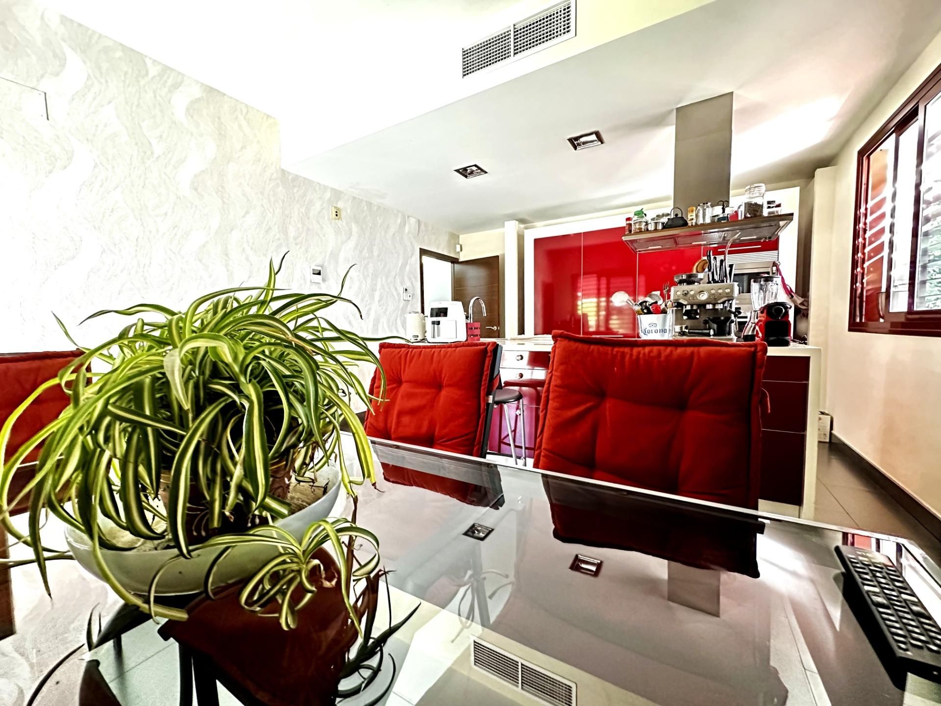 Kitchen of House or chalet for sale in  Córdoba Capital  with Air Conditioner, Heating and Private garden