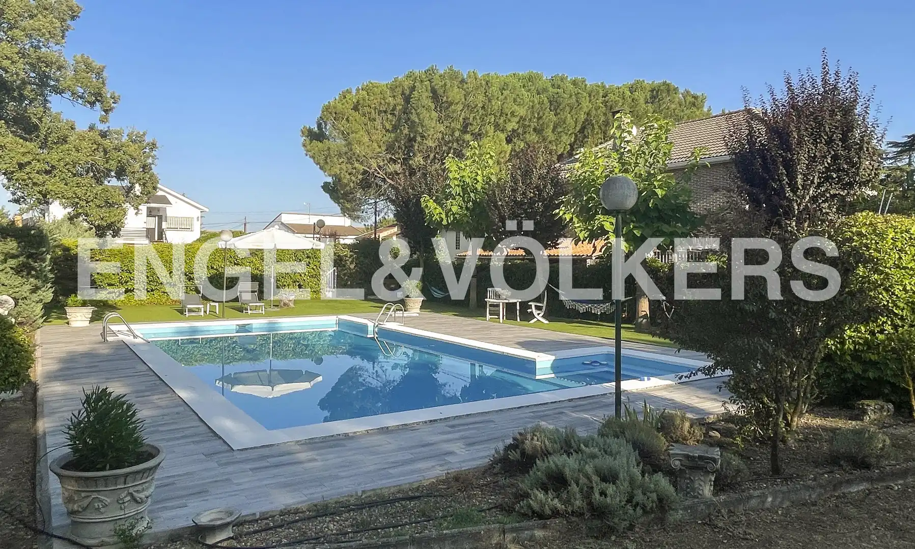 Piscina de Residencial en venta en Guadalix de la Sierra