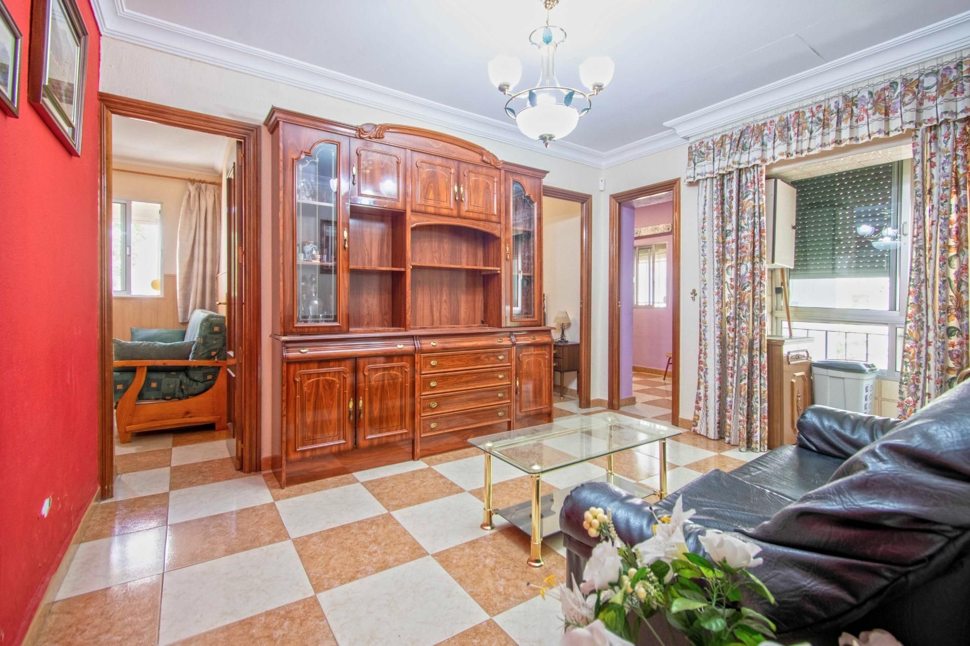 Sala d'estar de Pis en venda en  Sevilla Capital amb Aire condicionat