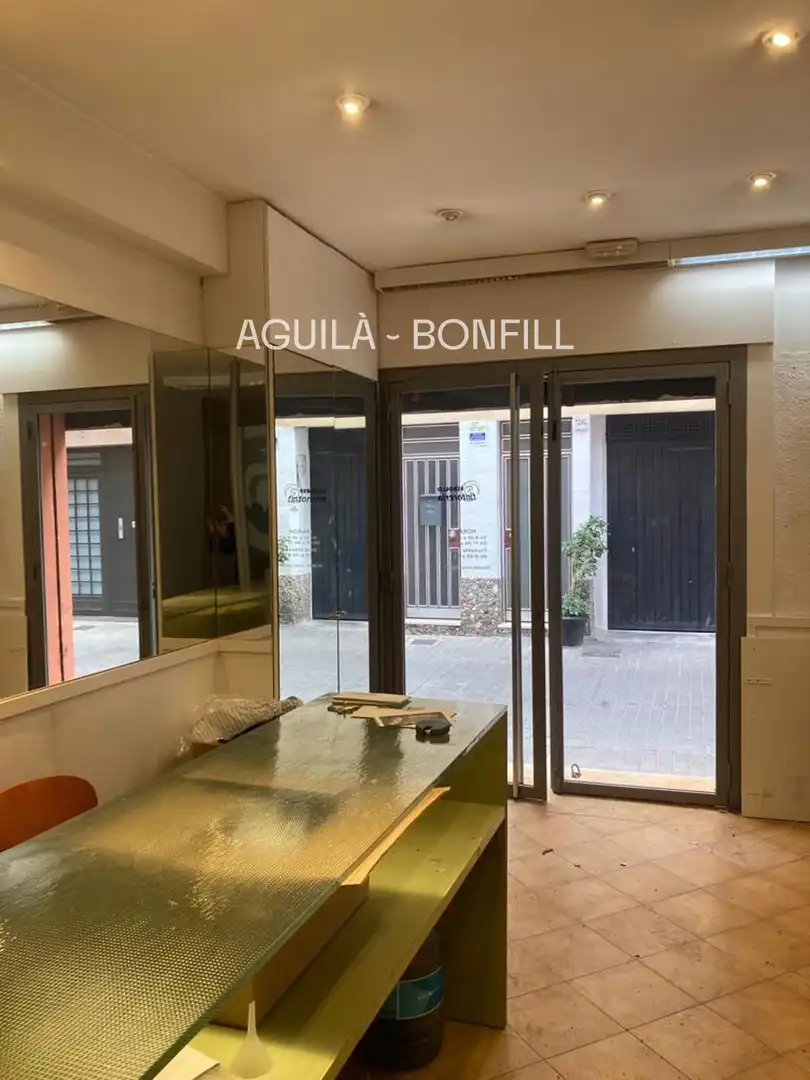 Commercial properties for rent in Badalona