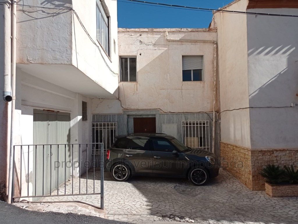 Vista exterior de Casa o xalet en venda en Olula del Río amb Terrassa, Traster i Piscina
