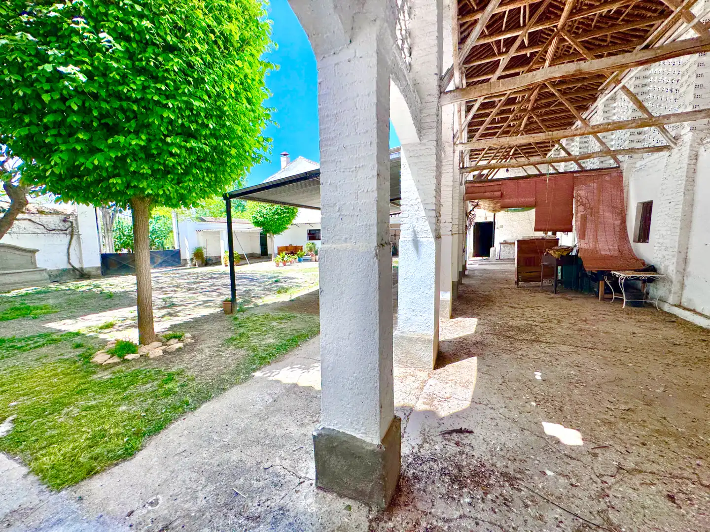 Vista exterior de Casa o chalet en venta en Granada con Jardín privado, Terraza y Trastero