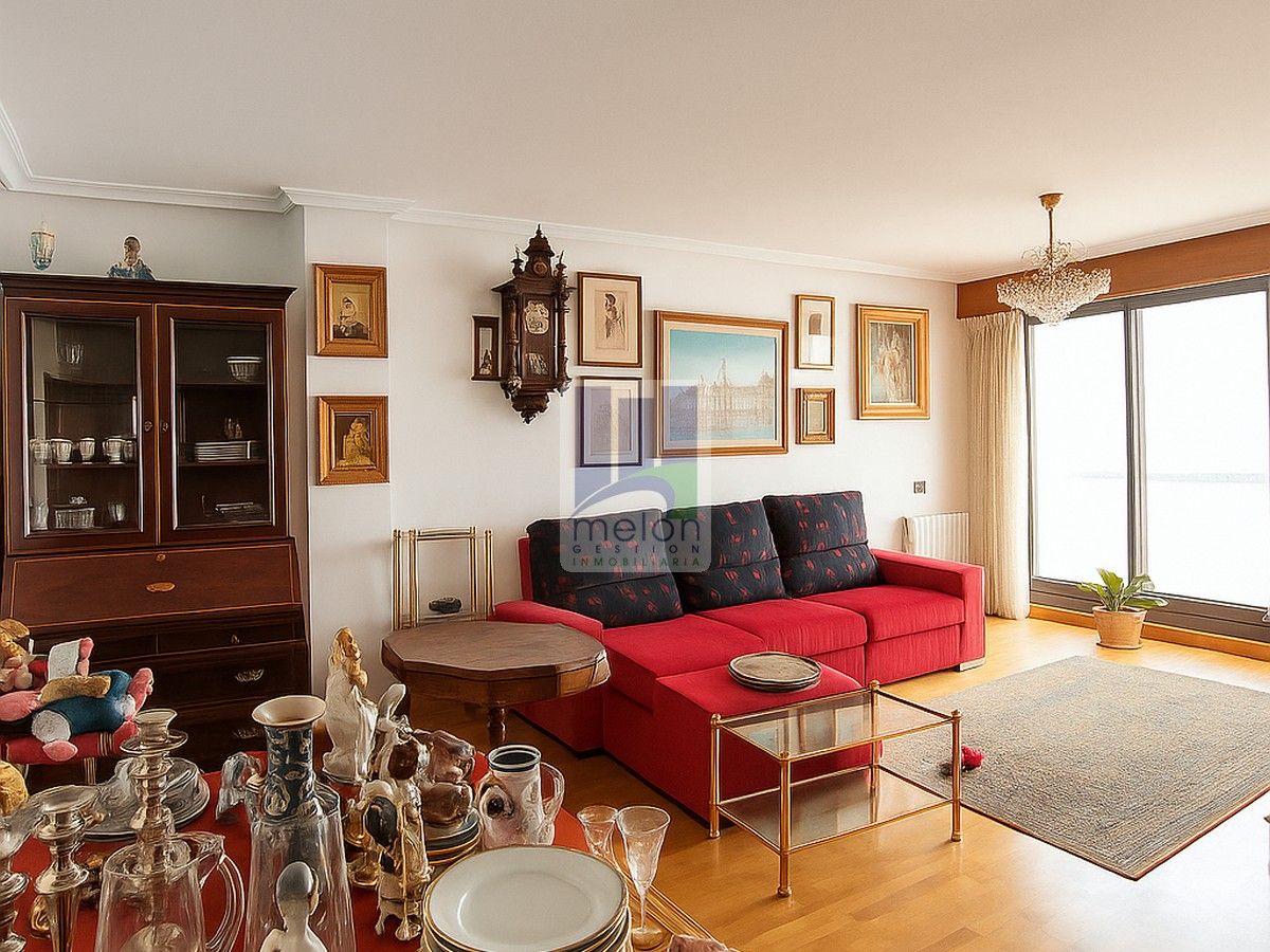 Living room of Flat for sale in Burgos Capital  with Storage room