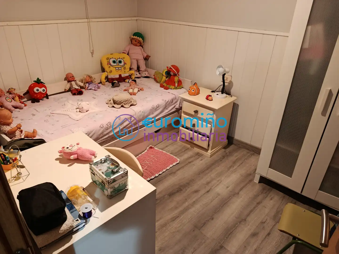 Casa adosada en venta en Rúa das Coutadas, Salgueira - O Castaño