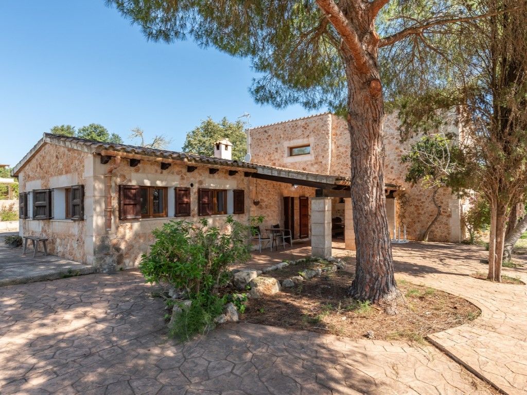 Exterior view of Country house for sale in Santa Margalida  with Heating and Terrace