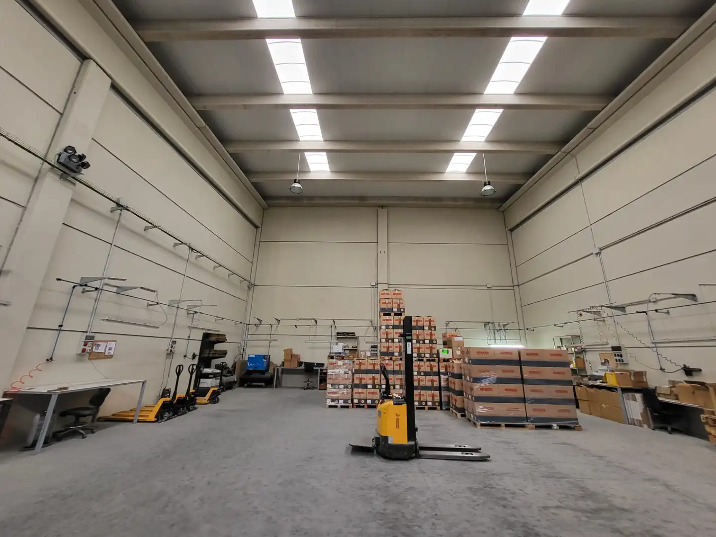 Industrial buildings for sale in Iruña Oka / Iruña de Oca  with Heating and Alarm