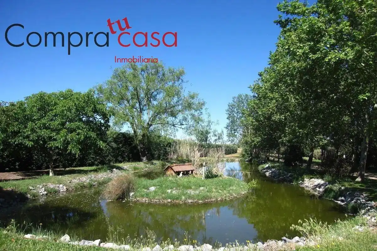 Casa o chalet en venta en Valverde del Majano con Calefacción, Jardín privado y Terraza