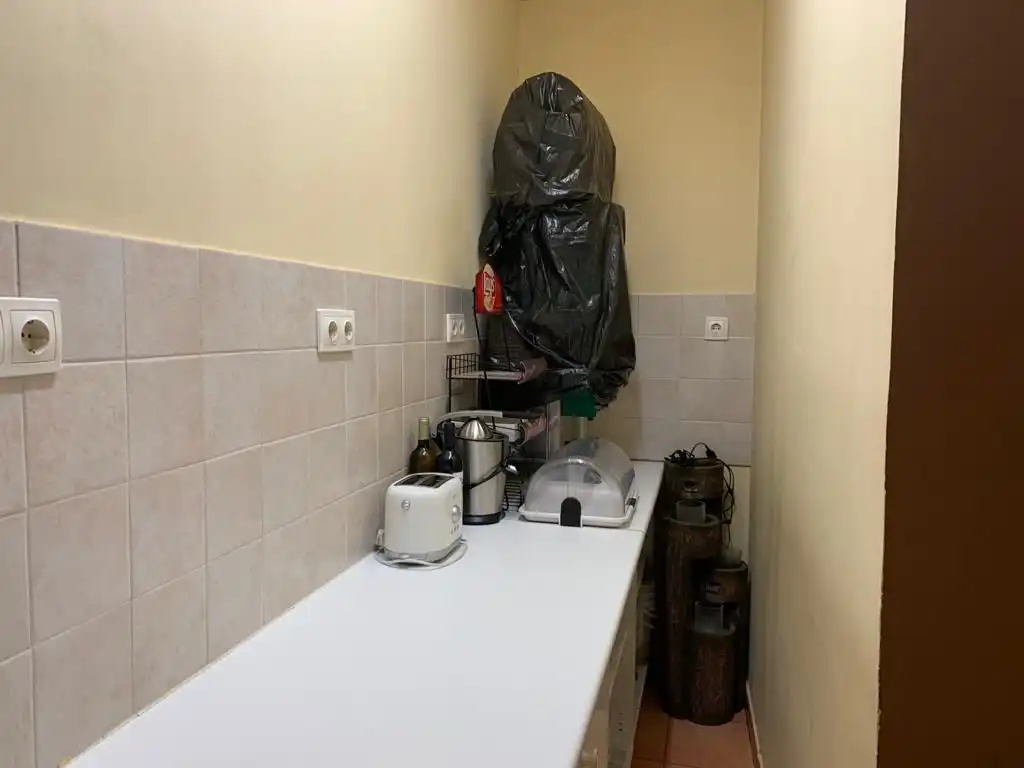 Cuina de Local en venda en Ferrol amb Moblat