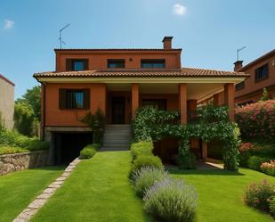 Exterior view of House or chalet for sale in Fuente El Saz de Jarama  with Heating, Private garden and Terrace