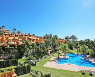 Jardí de Casa adosada de lloguer en Benahavís amb Aire condicionat, Jardí privat i Terrassa