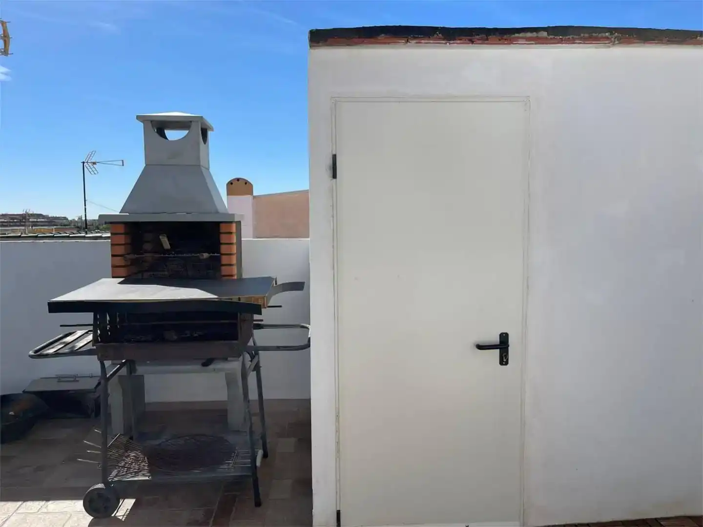 Terrassa de Dúplex en venda en Torrevieja amb Traster, Piscina i Moblat