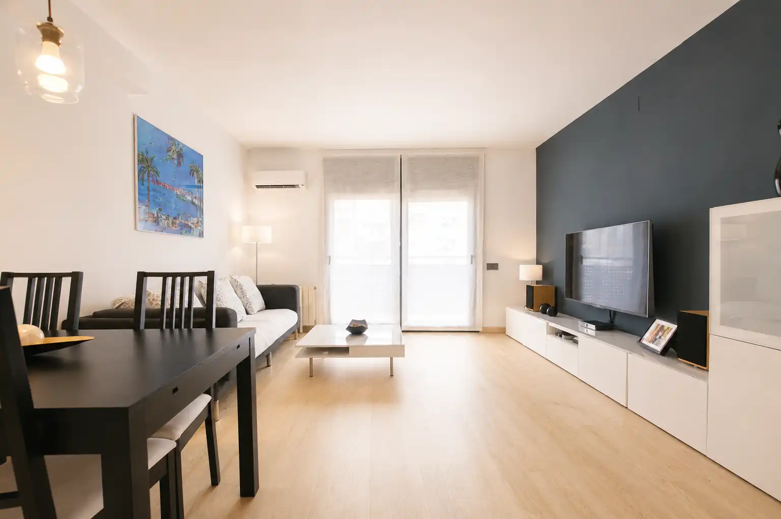Sala de estar de Piso en venta en Santa Coloma de Gramenet con Aire acondicionado, Calefacción y Terraza