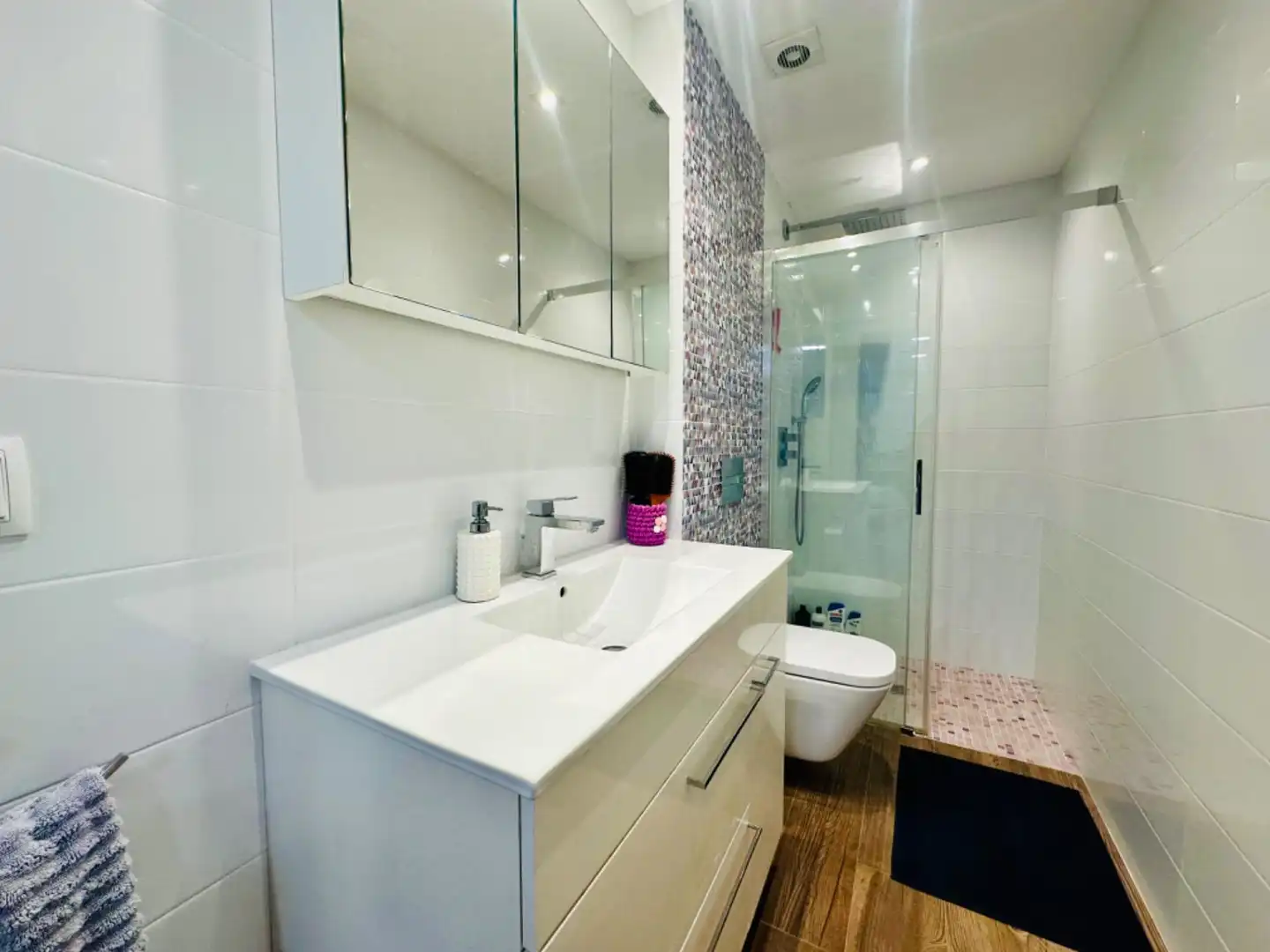Bathroom of Houses for sale in Alcanar  with Air Conditioner, Private garden and Parquet flooring