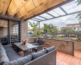 Terrassa de Casa adosada en venda en Armilla amb Calefacció, Terrassa i Moblat