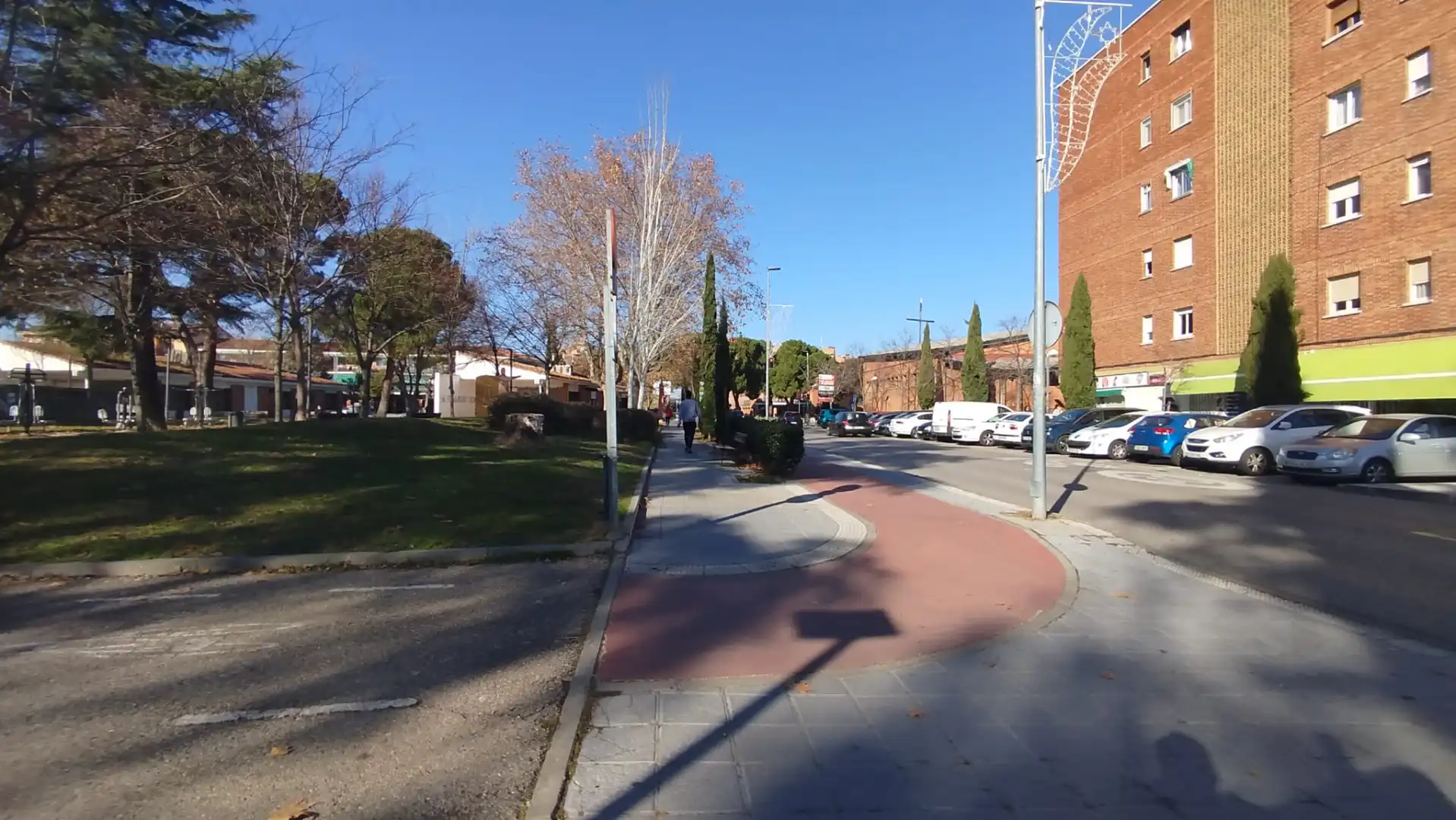Vista exterior de Piso en venta en Azuqueca de Henares con Calefacción y Terraza