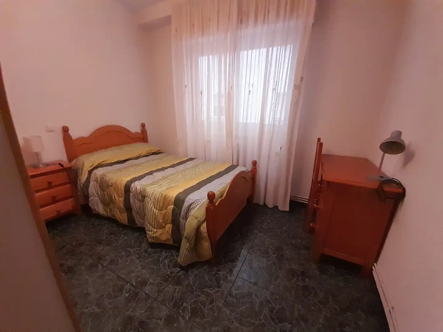 Piso con terraza en venta en Avenida Primero de Mayo, imagen 5