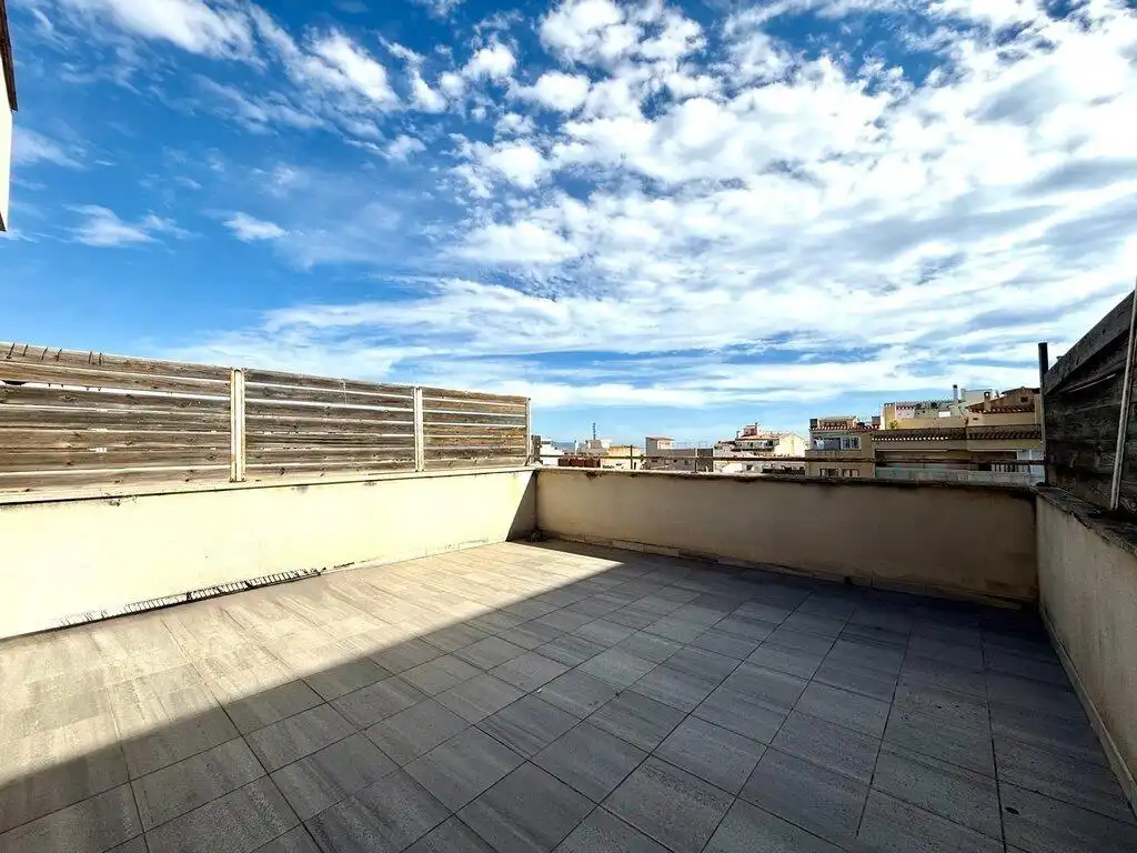 Duplex avec terrasse à vendre à Nucli Antic, imagen 2