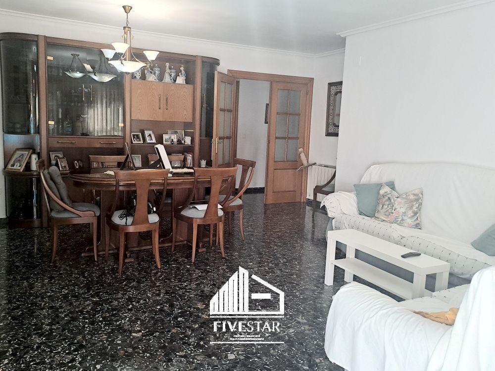Living room of Flat for sale in  Valencia Capital  with Air Conditioner and Heating
