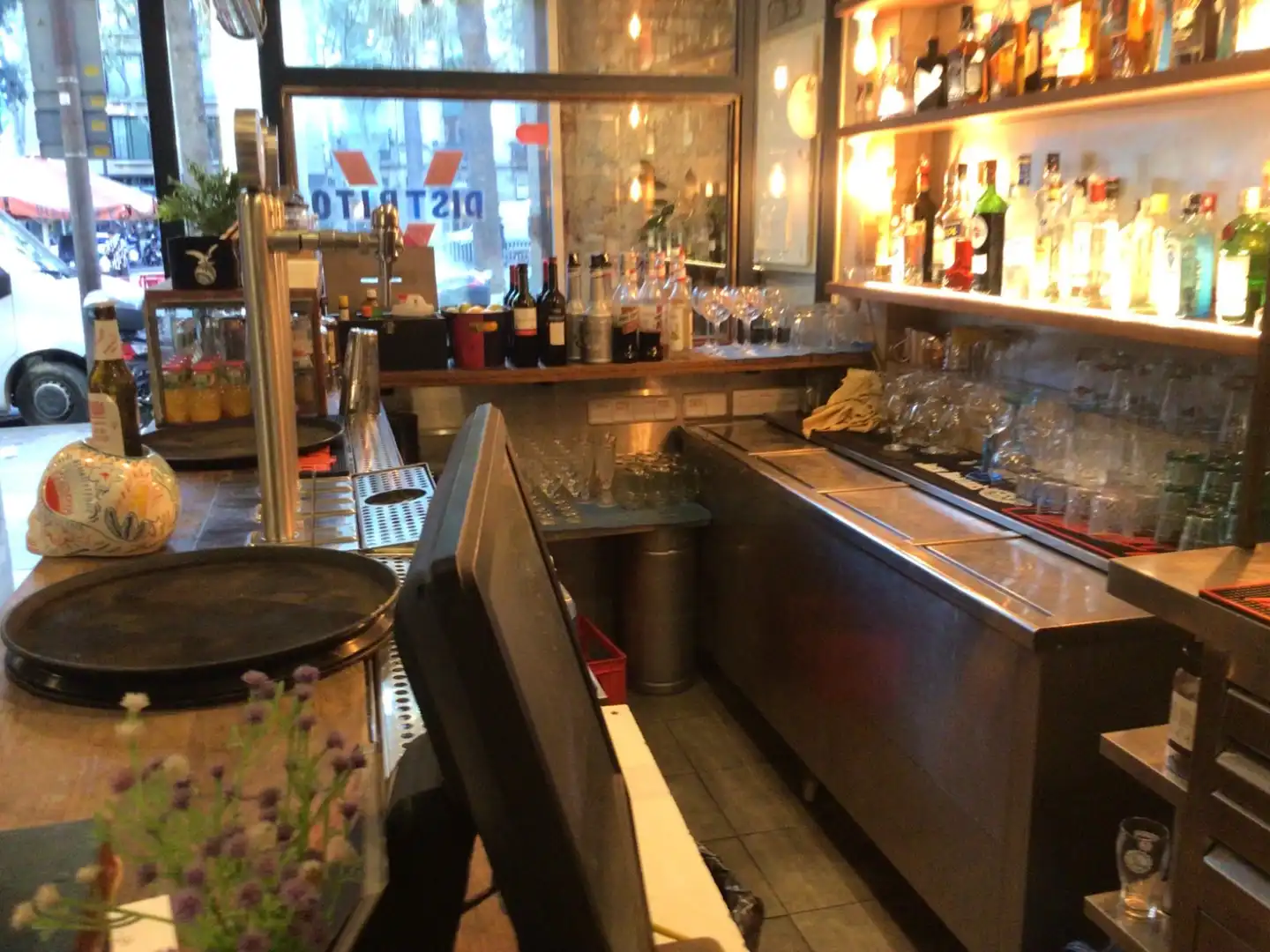 Local comercial en traspaso en Ciutat Vella, imagen 7