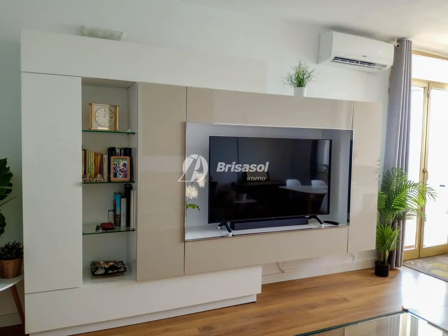 Sala de estar de Apartamento en venta en Mont-roig del Camp con Aire acondicionado, Calefacción y Terraza