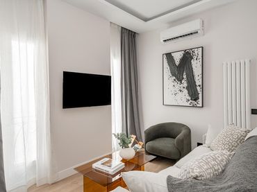 Piso con ascensor en venta en Calle de la Montera